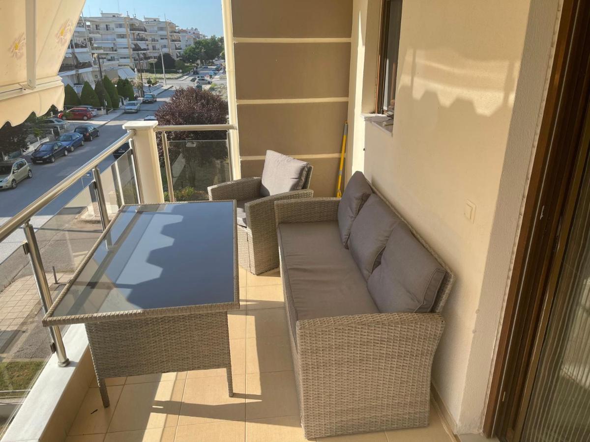 Luxury And Sunny Apartment 250 Mts From The Beach!! Peraia  Exterior photo